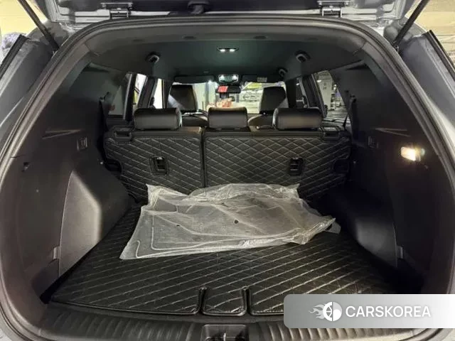 Ssangyong Torres 2024 Серебристо-серый из Кореи, фото 4