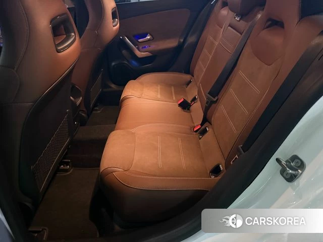 Mercedes-Benz CLA-Class C118 2025 Белый из Кореи, фото 4