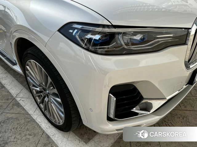 BMW X7 (G07) 2022 Белый из Кореи, фото 4