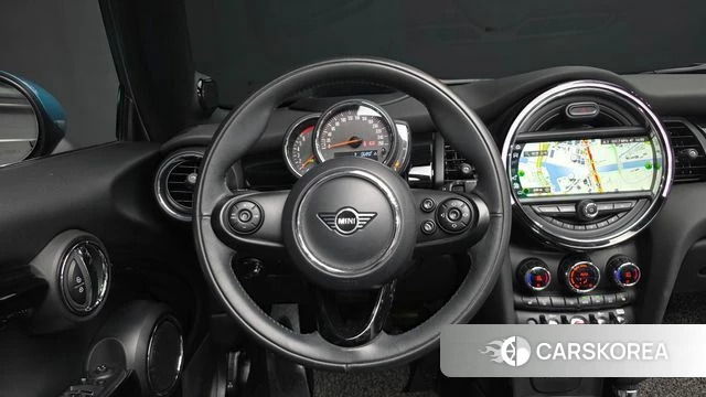Mini Cooper Convertible 2019 Небесно-голубой из Кореи, фото 4