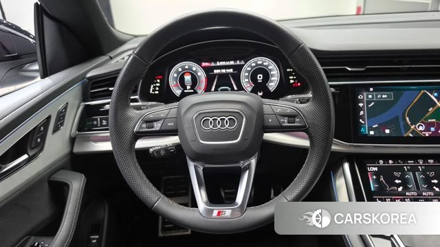 Audi Q8 (4M) 2023 Белый из Кореи, фото 4