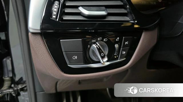 BMW 6 Series GT (G32) 2023 Синий из Кореи, фото 4