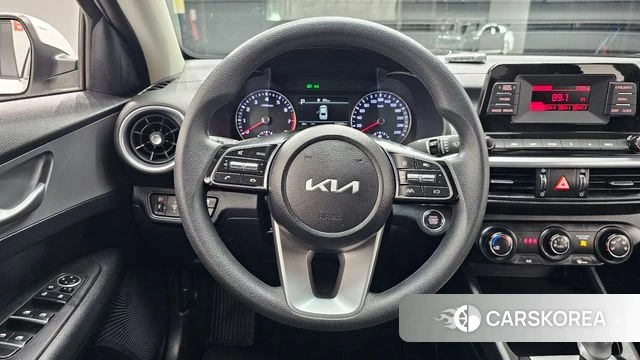 Kia The New K3 2nd generation 2022 Белый из Кореи, фото 4