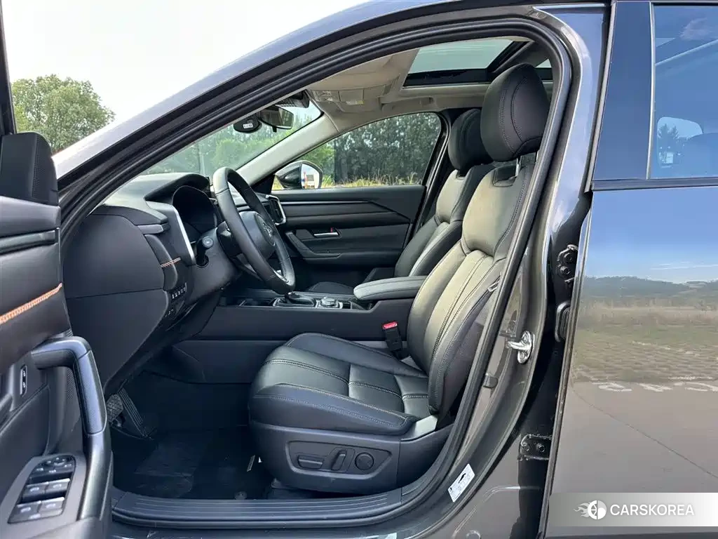 Mazda CX-50 Xingya 2025 Silver/gray из Китая, фото 4