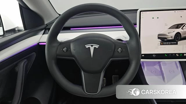 Tesla Model Y 2023 Белый из Кореи, фото 4