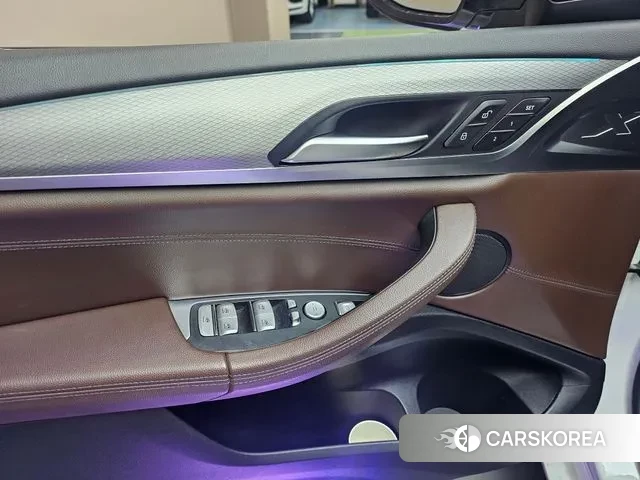 BMW X4 (G02) 2018 Белый из Кореи, фото 4