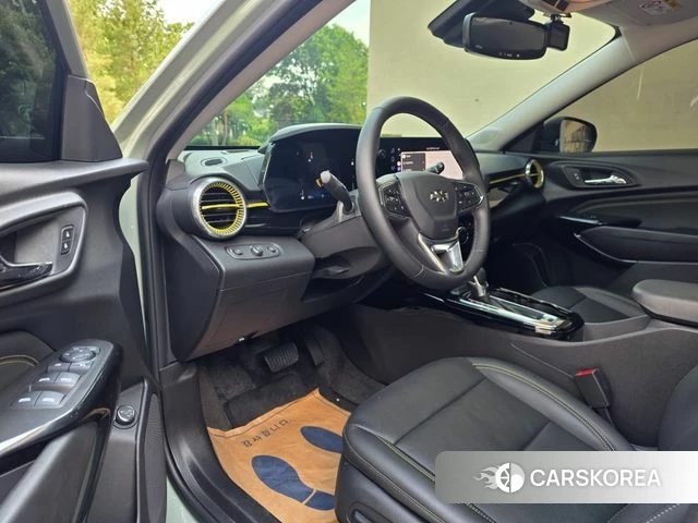 Chevrolet (GM Daewoo) Trax Crossover 2024 Светло-зеленый из Кореи, фото 4