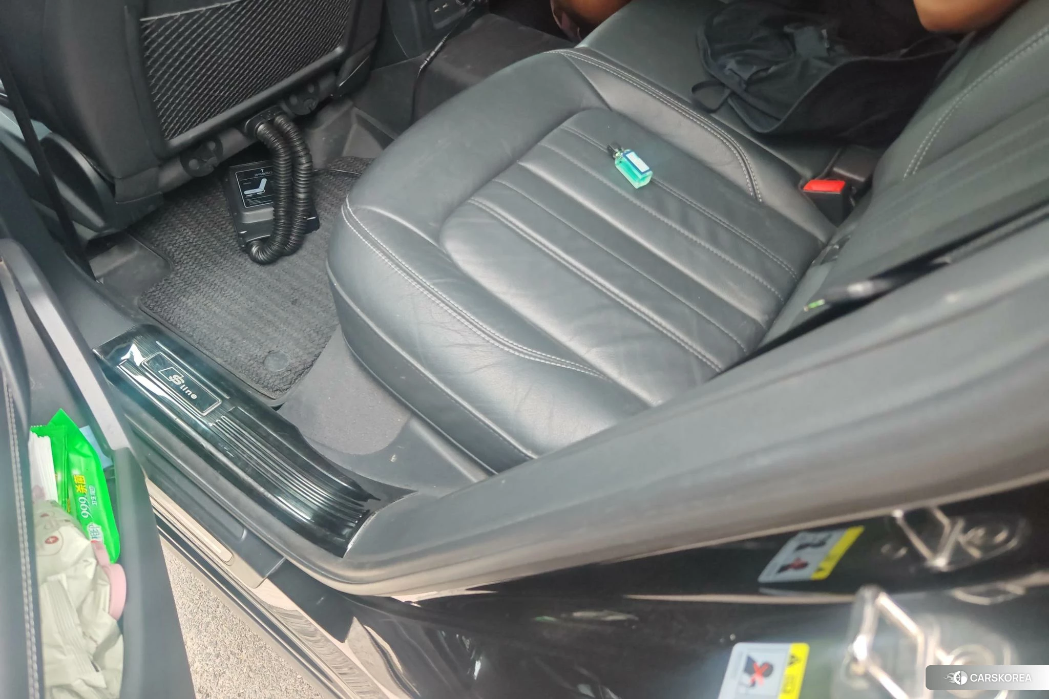 Audi Q5L 2020 Черный из Китая, фото 4
