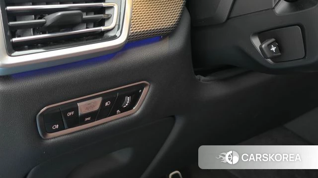 BMW X5 (G05) 2023 Черный из Кореи, фото 4