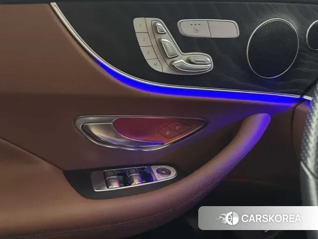 Mercedes-Benz E-Class W213 2019 Белый из Кореи, фото 4