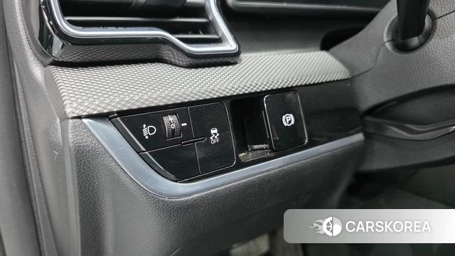 Kia Sportage 5th Generation 2022 Белый из Кореи, фото 4