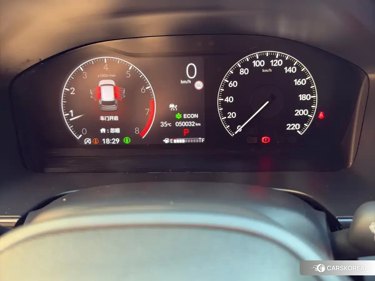 Honda CR-V 2023 Черный из Китая, фото 4