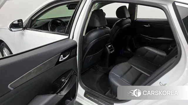 Kia K7 Premier 2020 Белый из Кореи, фото 4