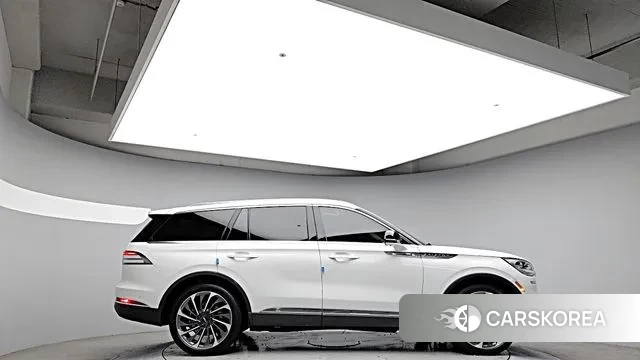 Lincoln Aviator 2nd generation 2020 Белый из Кореи, фото 4