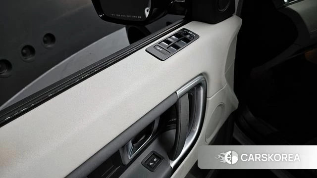 Land Rover Discovery Sports 2019 Белый из Кореи, фото 4