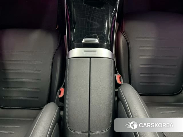 Mercedes-Benz Class C 2024 Белый из Китая, фото 4