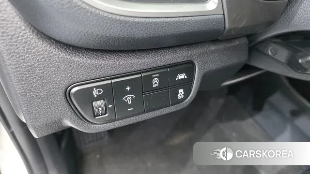 Kia Seltos 2021 Белый из Кореи, фото 4