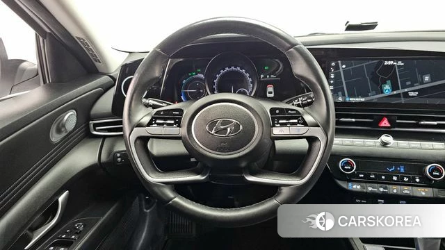 Hyundai Avante Hybrid (CN7) 2022 Белый из Кореи, фото 4