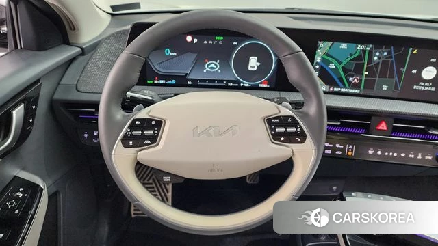 Kia EV6 2022 Белый из Кореи, фото 4