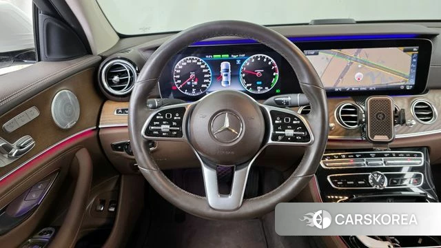 Mercedes-Benz E-Class W213 2019 Белый из Кореи, фото 4