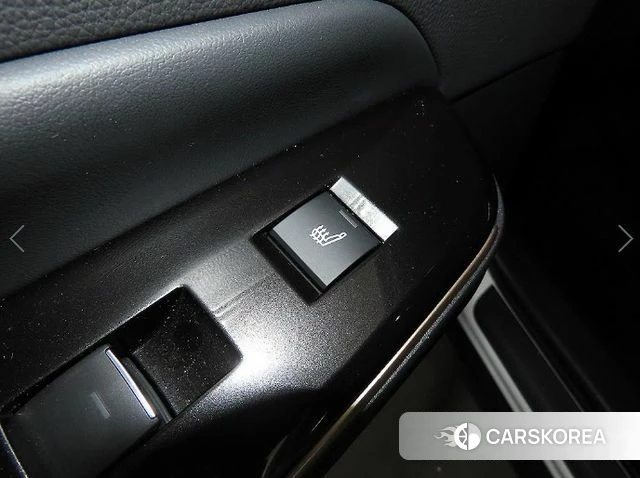 Toyota Crown Crossover 2024 Белый из Кореи, фото 4