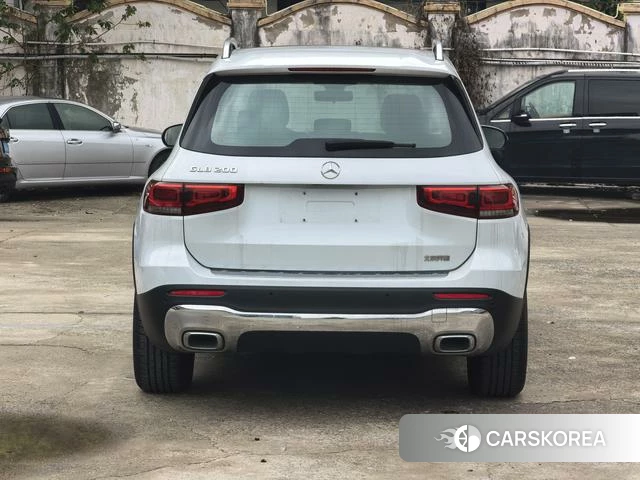 Mercedes-Benz GLB id 4219845 из Китая 4
