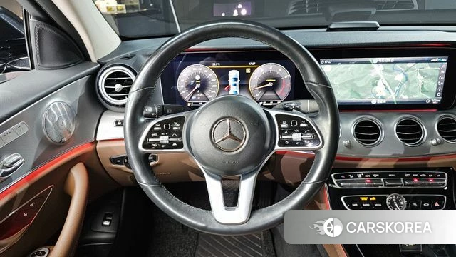 Mercedes-Benz E-Class W213 2020 Черный из Кореи, фото 4