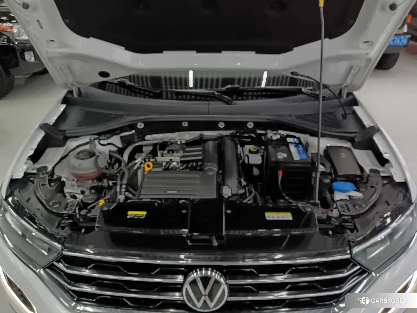 Volkswagen T-ROC exploring Songs 2023 Белый из Китая, фото 4