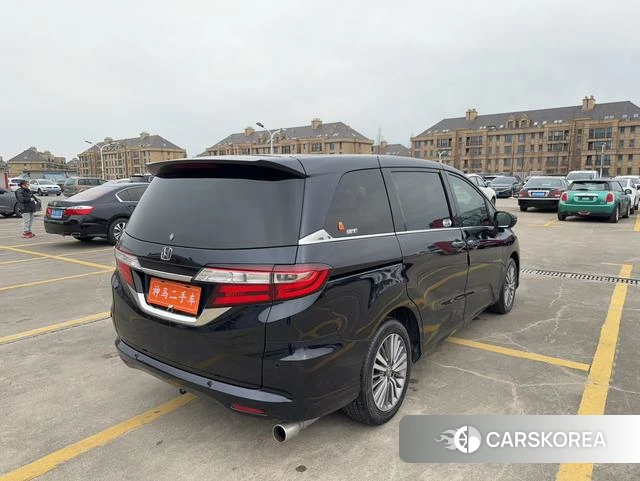 Honda Odyssey 2018 Черный из Китая, фото 4
