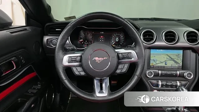 Ford Mustang 2021 Серый из Кореи, фото 4