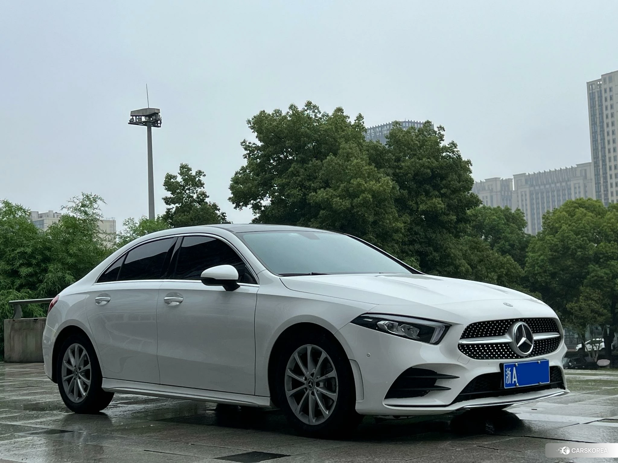 Mercedes-Benz Class A 2021 Белый из Китая, фото 4