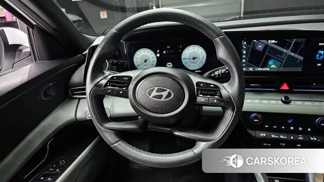 Hyundai The New Avante (CN7) 2023 Белый из Кореи, фото 4