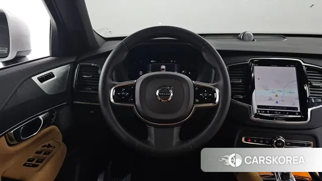 Volvo XC90 second Generation 2023 Белый из Кореи, фото 4