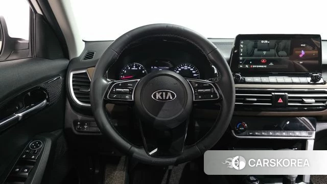 Kia Seltos 2021 Белый из Кореи, фото 4