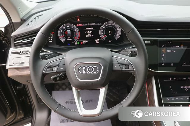 Audi Q7 2025 Черный из Китая, фото 4