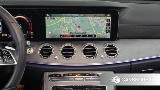 Mercedes-Benz E-Class W213 2022 Синий из Кореи, фото 4