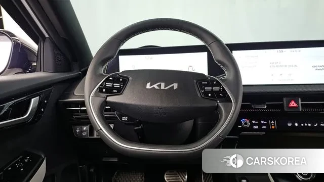 Kia EV6 2023 Белый из Кореи, фото 4