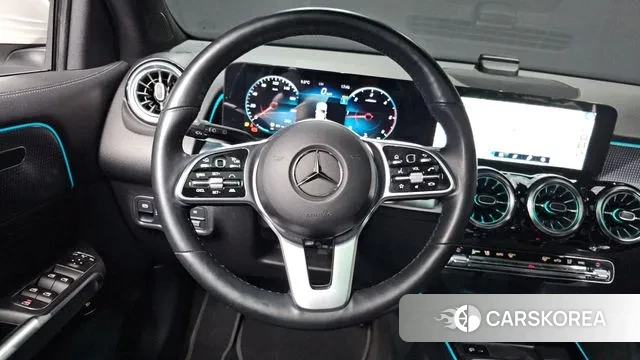 Mercedes-Benz GLB-Class X247 2023 Белый из Кореи, фото 4