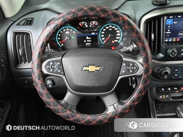 Chevrolet (GM Daewoo) Real New Colorado 2022 Черный из Кореи, фото 4