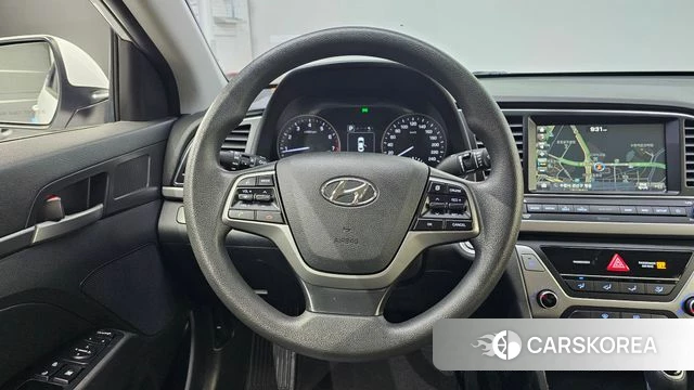 Hyundai Avante AD 2018 Белый из Кореи, фото 4