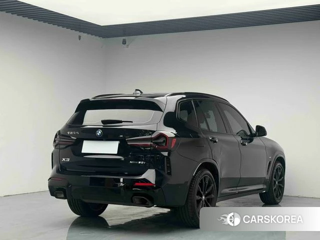 BMW X3 2021 Черный из Китая, фото 4
