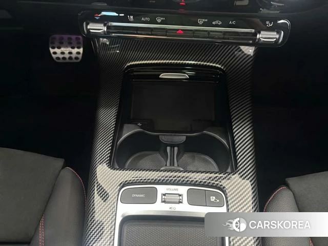 Mercedes-Benz Class A 2025 Белый из Китая, фото 4