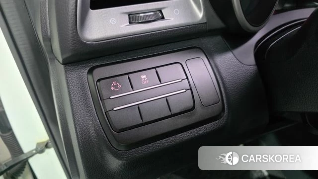 Ssangyong Tivoli Armor 2018 Белый из Кореи, фото 4
