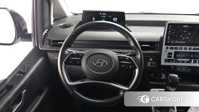 Hyundai Staria 2021 Белый из Кореи, фото 4