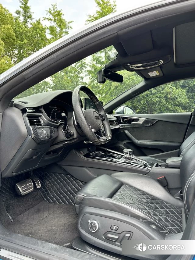 Audi S5 2021 Другой из Китая, фото 4