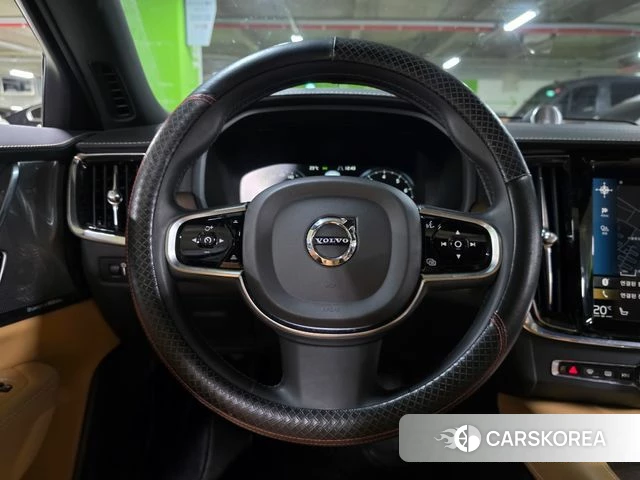 Volvo S90 2021 Черный из Кореи, фото 4