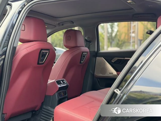 BMW 5 series 2024 Черный из Китая, фото 4