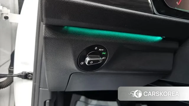 Volkswagen 7th Generation of Jetta 2022 Белый из Кореи, фото 4