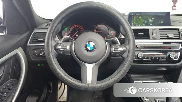 BMW 3 Series (F30) 2018 Белый из Кореи, фото 4
