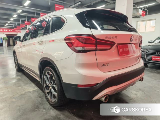 BMW X1 2021 Белый из Китая, фото 4